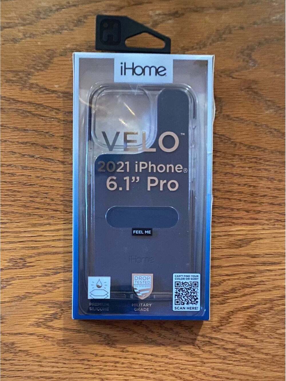 iHome Velo Silicone Impact Case for 2021 iPhone 6.1 Inch Pro Blue
